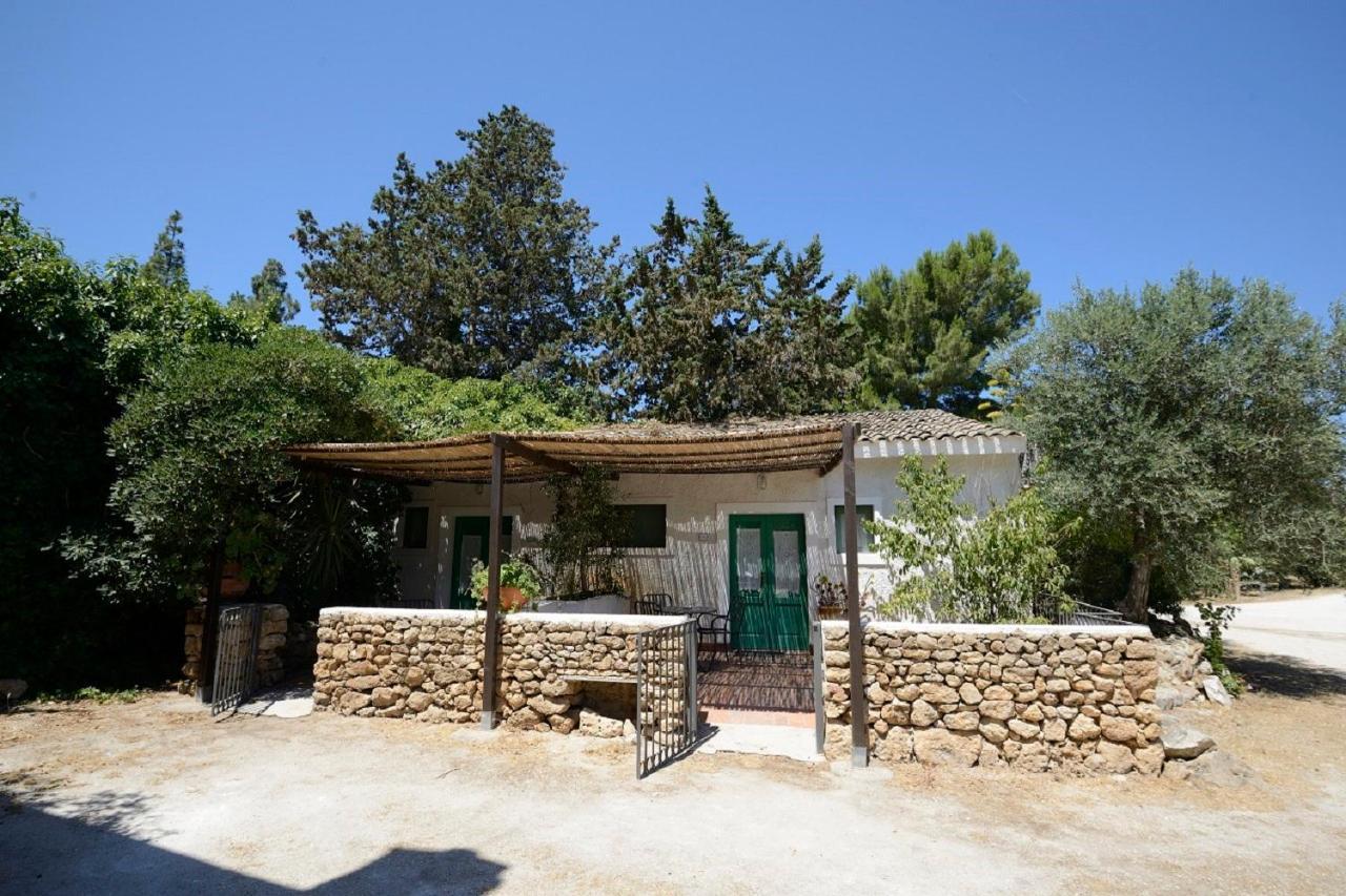 Duca Di Castelmonte Villa Trapani Exterior photo